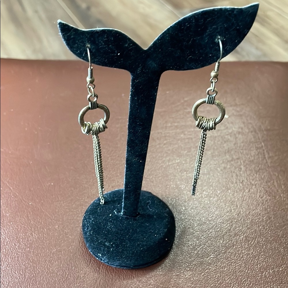 Elegant Goldtone Dangle Earrings